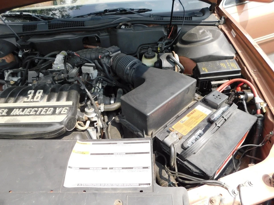 1992 Lincoln Continental 8th Gen - Image 21 of 21