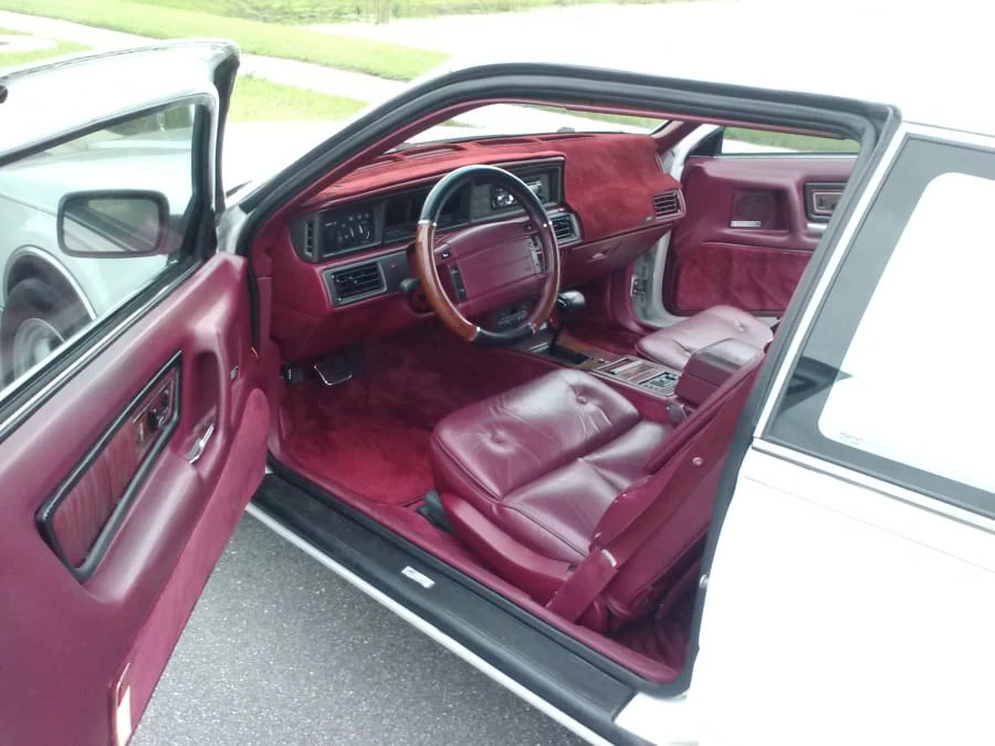1992 Lincoln Continental Mark VII - Image 4 of 8