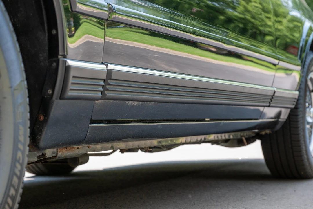 1992 Lincoln Continental Mark VII - Image 20 of 31