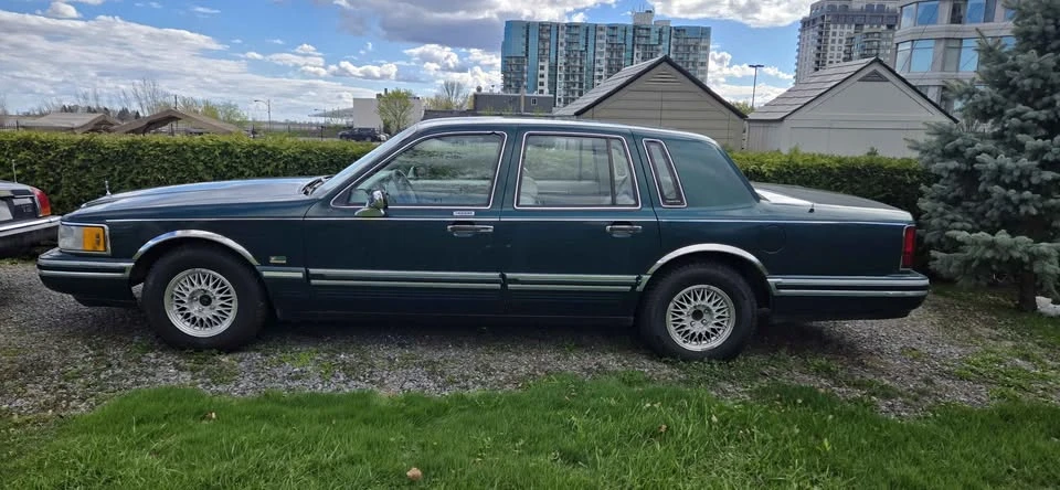 1992 Lincoln Town Car - Image 3 of 6