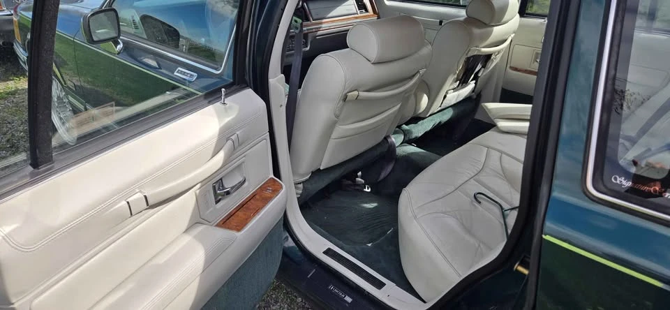 1992 Lincoln Town Car - Image 6 of 6