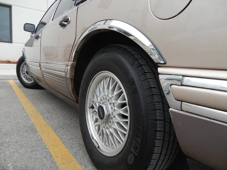 1992 Lincoln Town Car - Image 14 of 21
