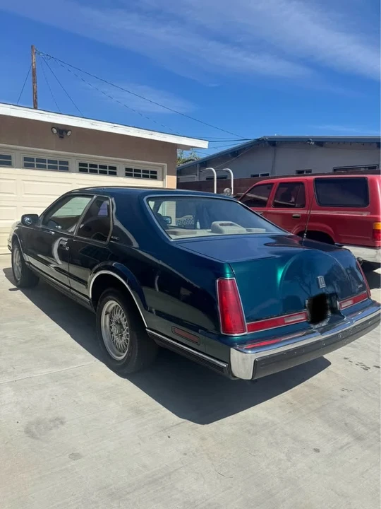 1992 Lincoln Continental Mark VII - Image 3 of 6
