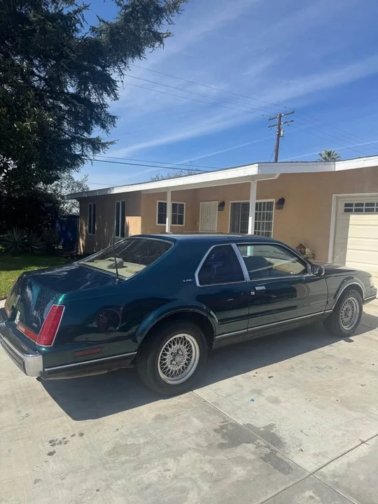 1992 Lincoln Continental Mark VII - Image 4 of 6