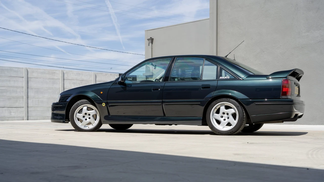 1992 Vauxhall - Image 17 of 31