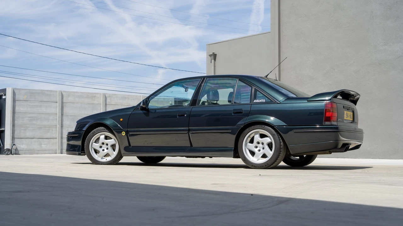 1992 Vauxhall - Image 15 of 31
