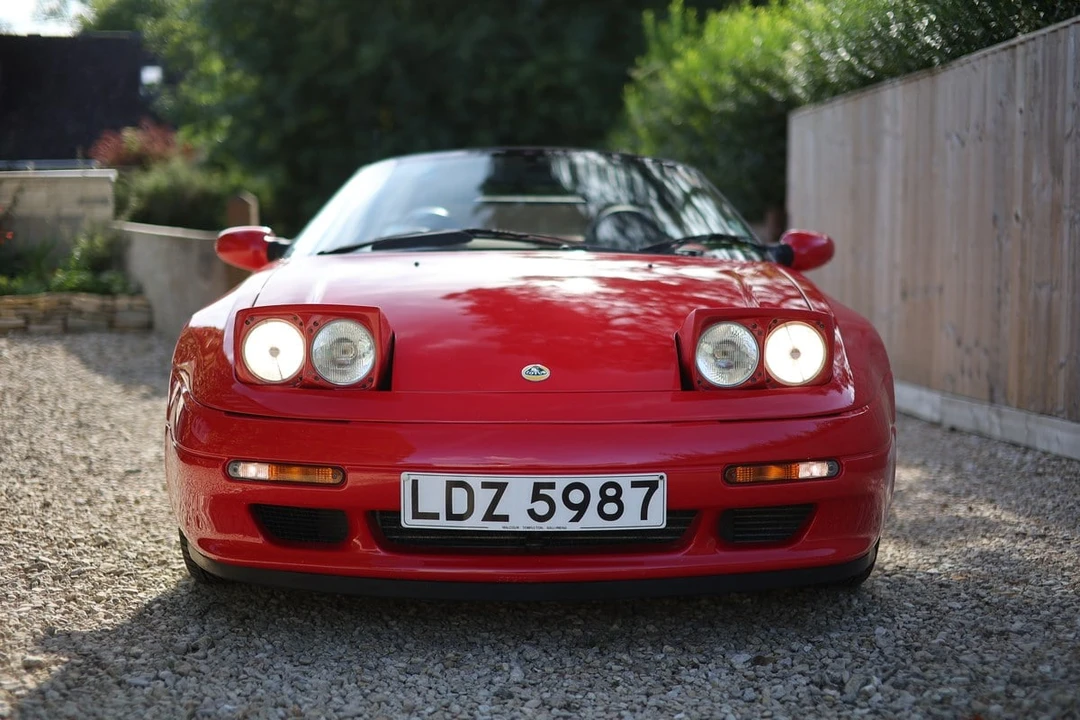 1992 Lotus Elan M100 - Image 11 of 30