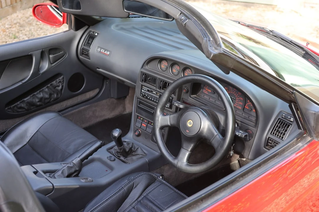 1992 Lotus Elan M100 - Image 27 of 30
