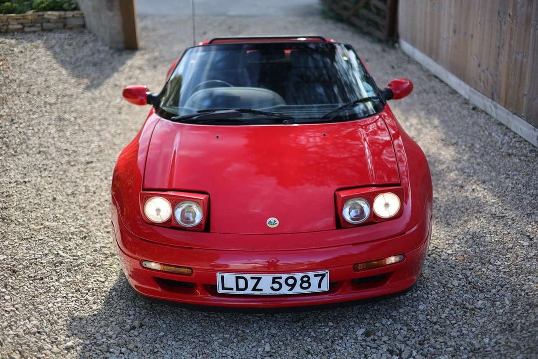 1992 Lotus Elan M100 - Image 10 of 30