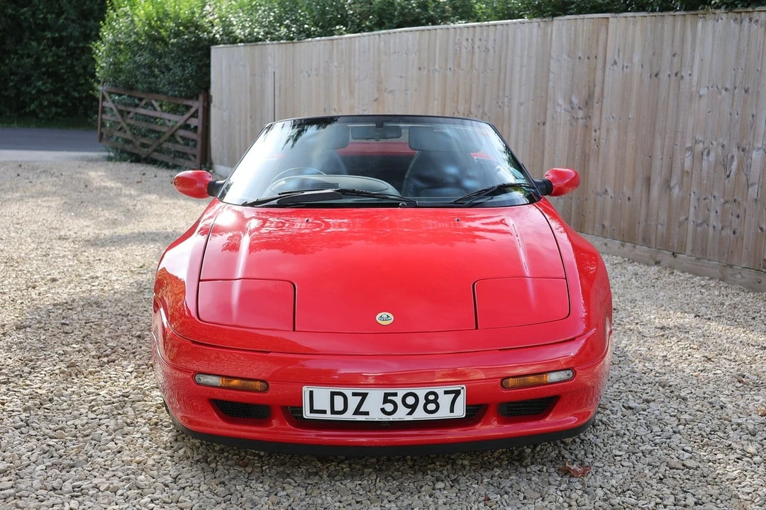 1992 Lotus Elan M100 - Image 9 of 30