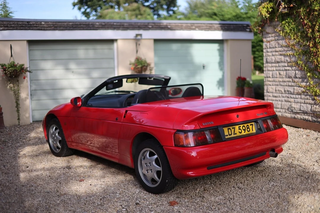 1992 Lotus Elan M100 - Image 8 of 30