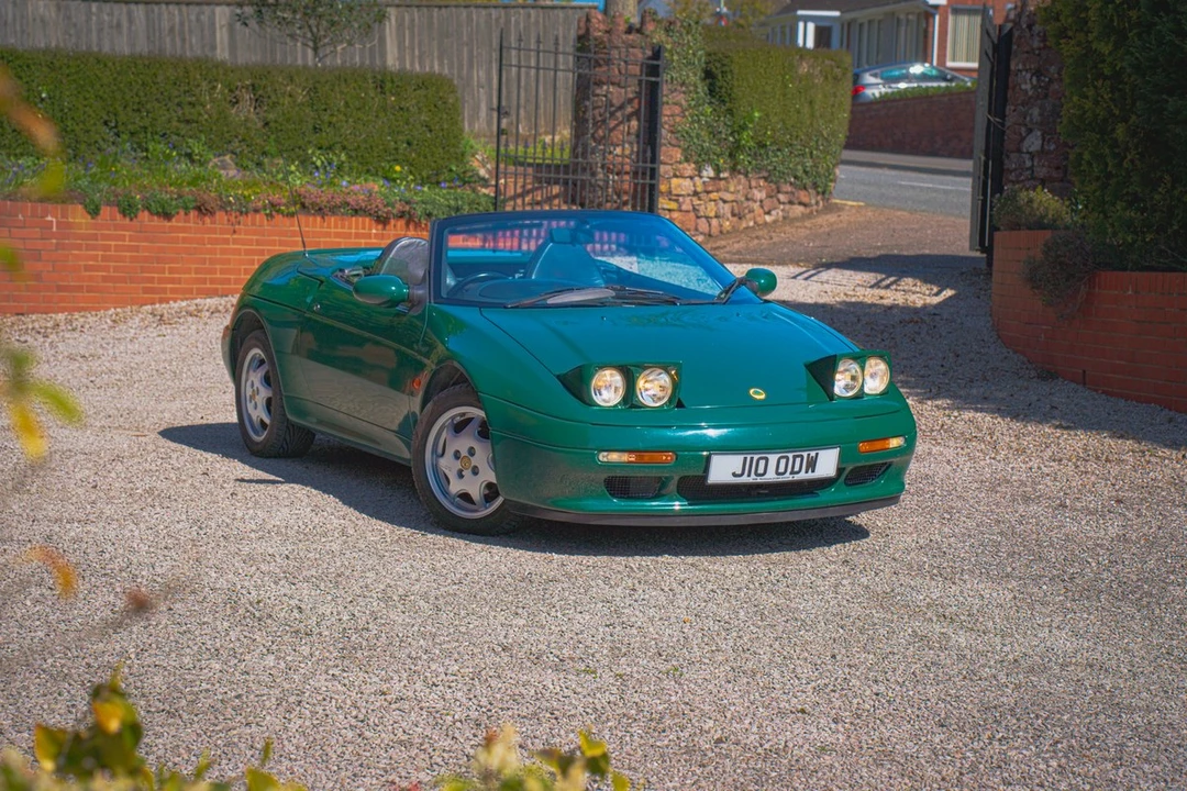 1992 Lotus Elan M100 - Image 3 of 30