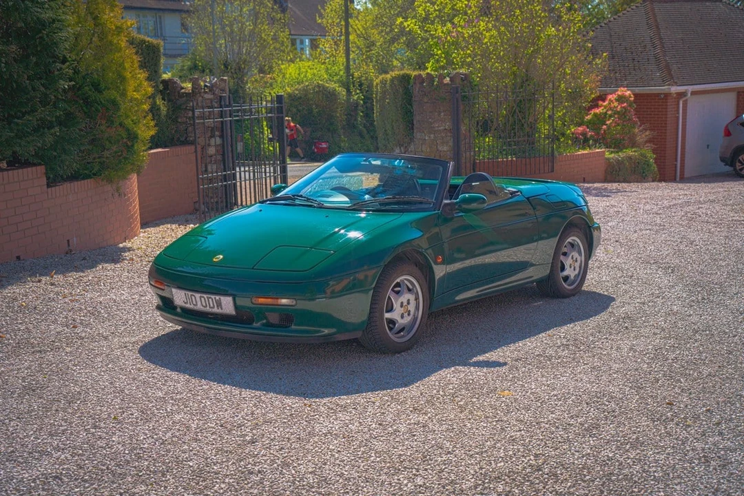 1992 Lotus Elan M100 - Image 8 of 30