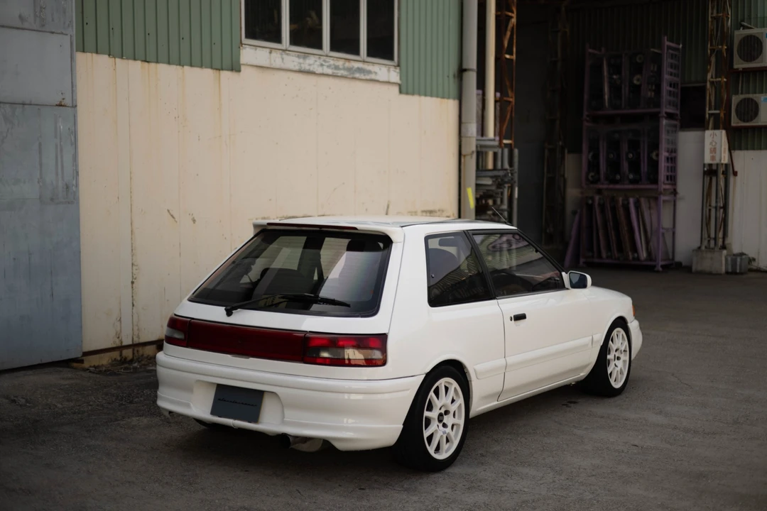 1992 Mazda Protege 7th Gen - Image 8 of 31