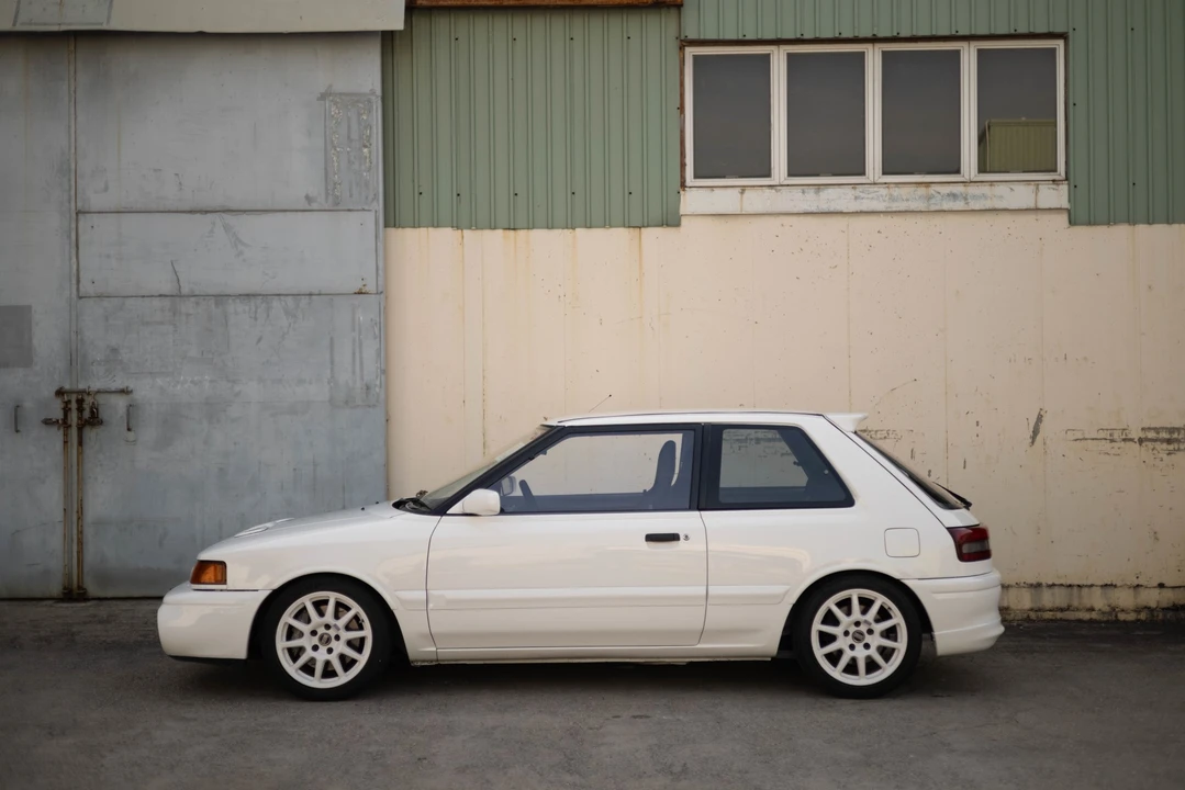 1992 Mazda Protege 7th Gen - Image 5 of 31