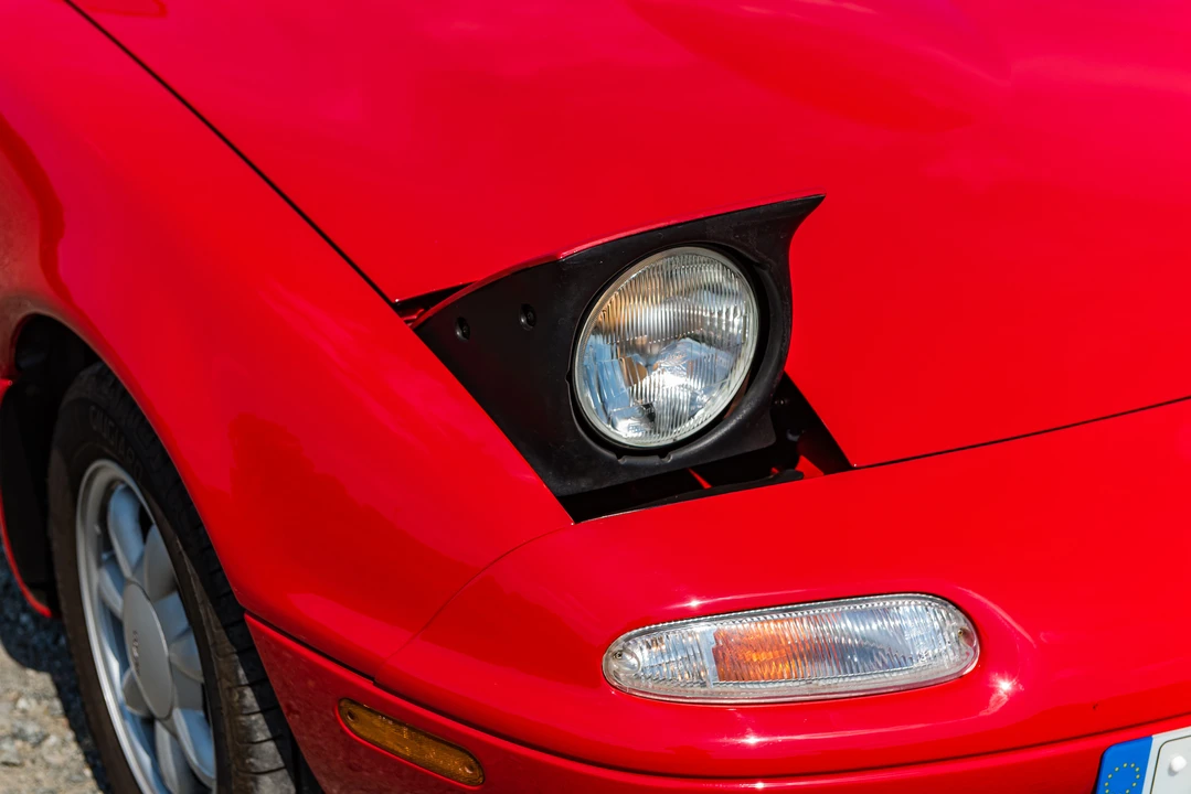 1992 Mazda NA MX-5 Miata - Image 28 of 31
