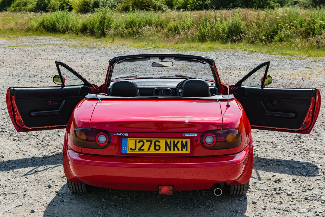 1992 Mazda NA MX-5 Miata - Image 19 of 31