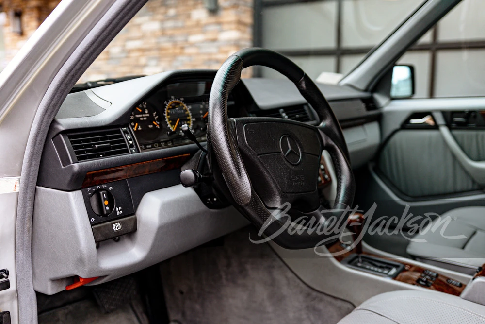 1992 Mercedes-Benz 500E & E500 - Image 3 of 5