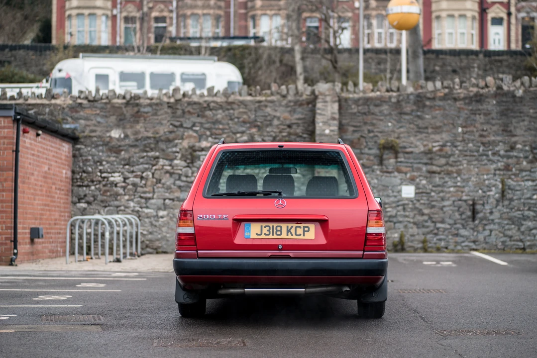 1992 Mercedes-Benz W124 E-Class - Image 11 of 31
