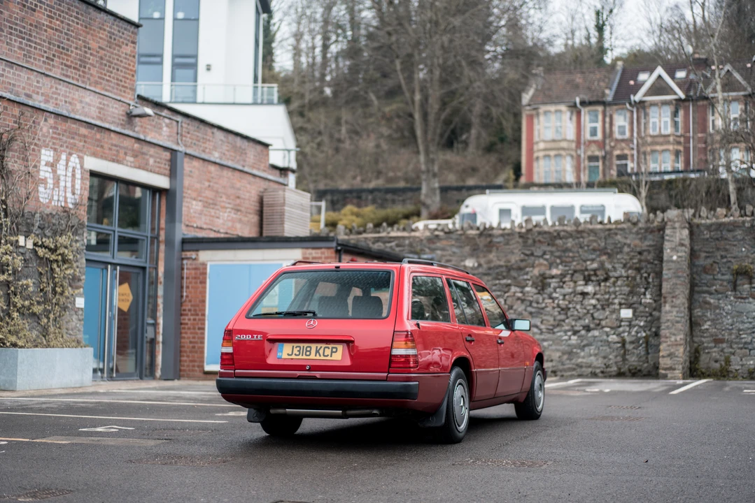 1992 Mercedes-Benz W124 E-Class - Image 8 of 31