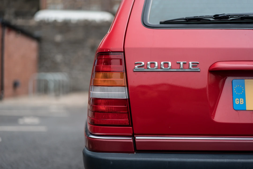 1992 Mercedes-Benz W124 E-Class - Image 26 of 31