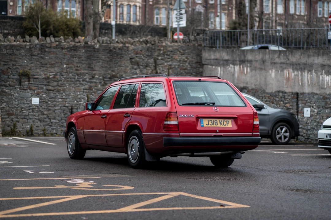 1992 Mercedes-Benz W124 E-Class - Image 12 of 31