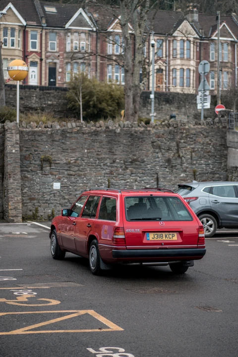 1992 Mercedes-Benz W124 E-Class - Image 18 of 31