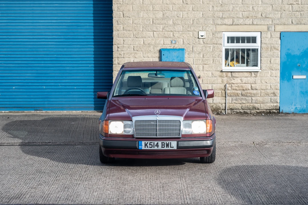 1992 Mercedes-Benz W124 E-Class - Image 13 of 31