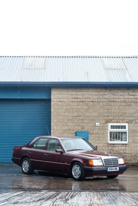 1992 Mercedes-Benz W124 E-Class - Image 12 of 31