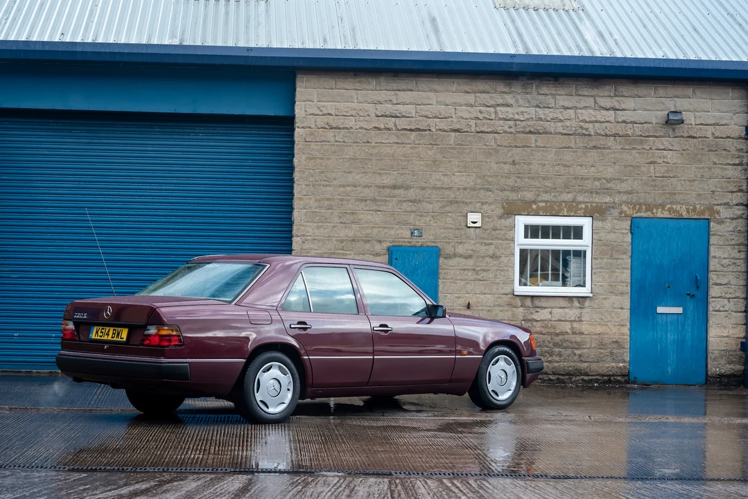 1992 Mercedes-Benz W124 E-Class - Image 24 of 31