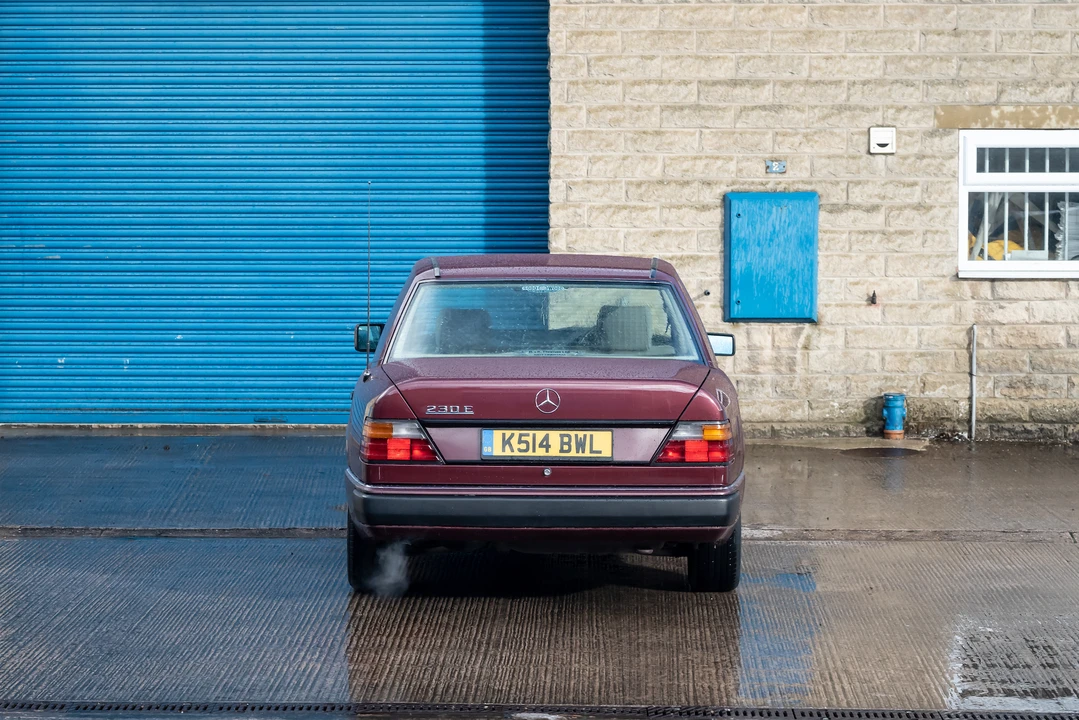 1992 Mercedes-Benz W124 E-Class - Image 28 of 31