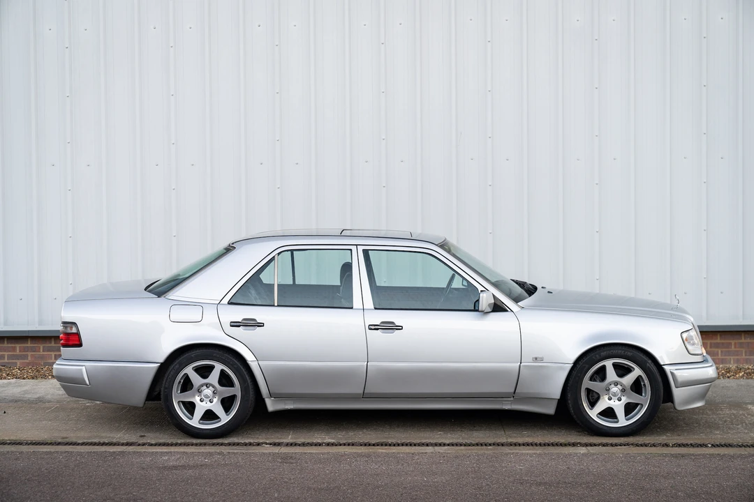 1992 Mercedes-Benz 500E & E500 - Image 9 of 31