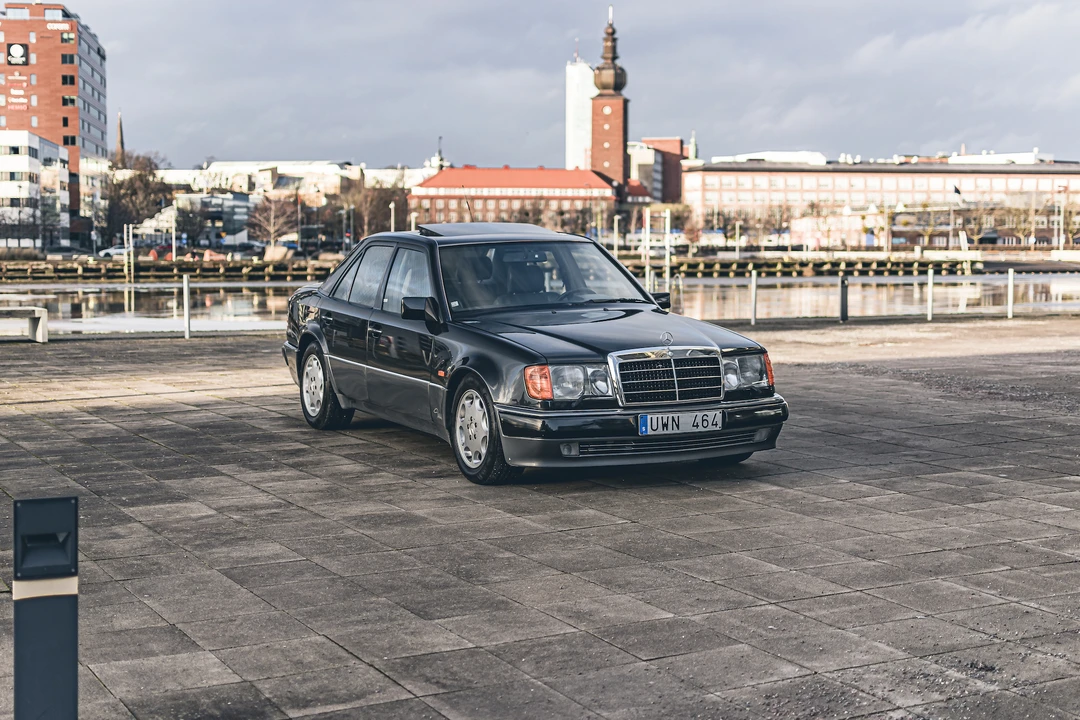 1992 Mercedes-Benz W124 E-Class - Image 4 of 31