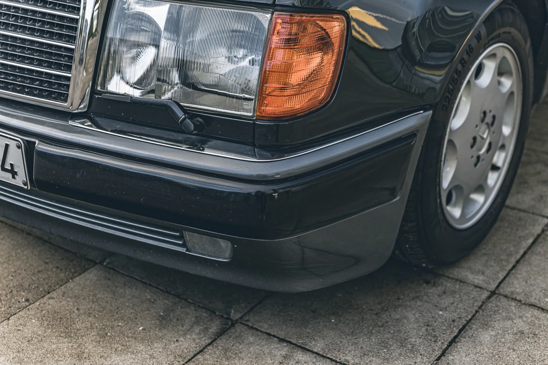 1992 Mercedes-Benz W124 E-Class - Image 20 of 31