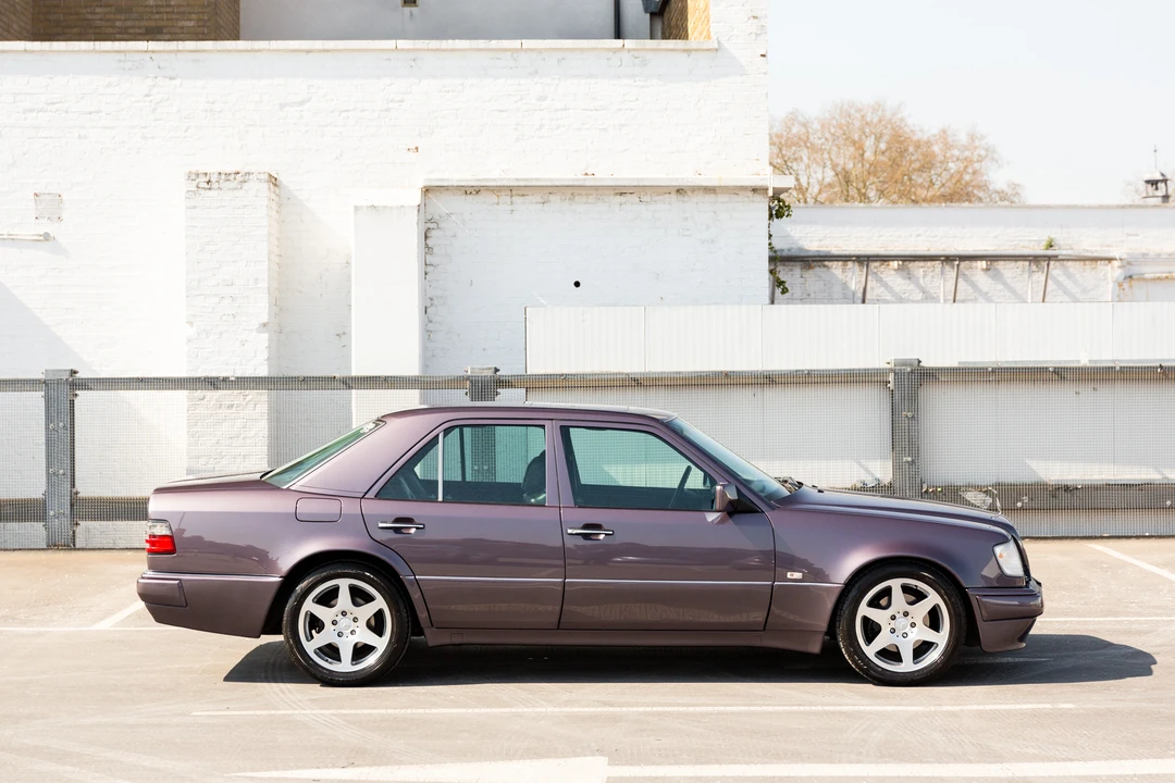 1992 Mercedes-Benz W124 E-Class - Image 10 of 31