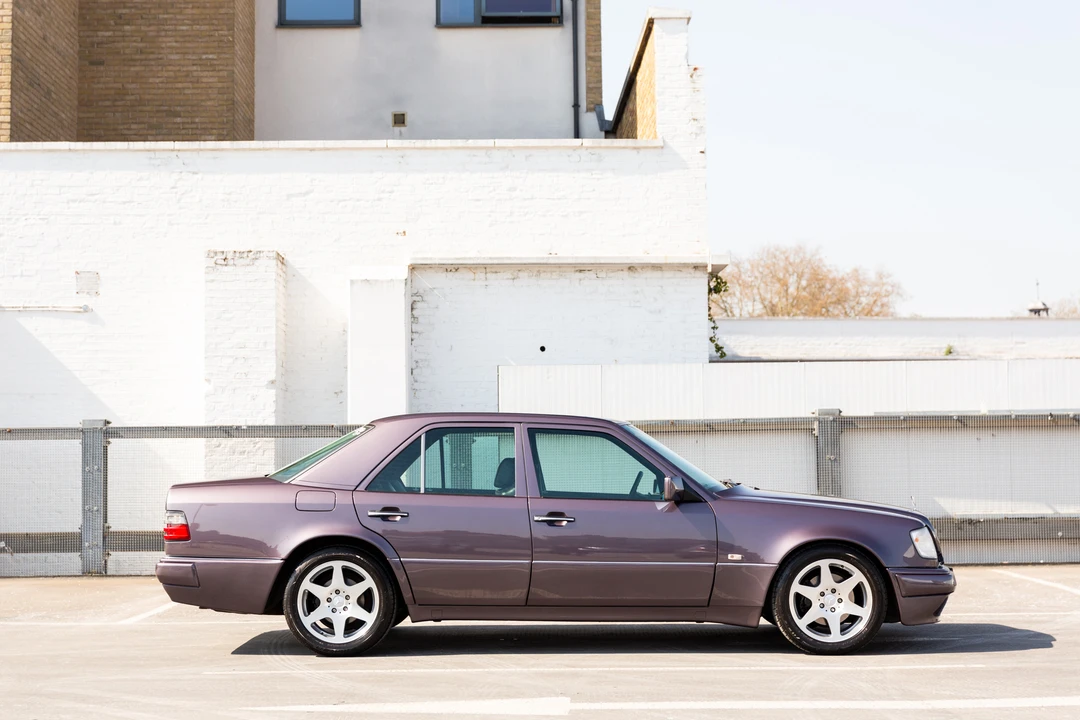 1992 Mercedes-Benz W124 E-Class - Image 11 of 31
