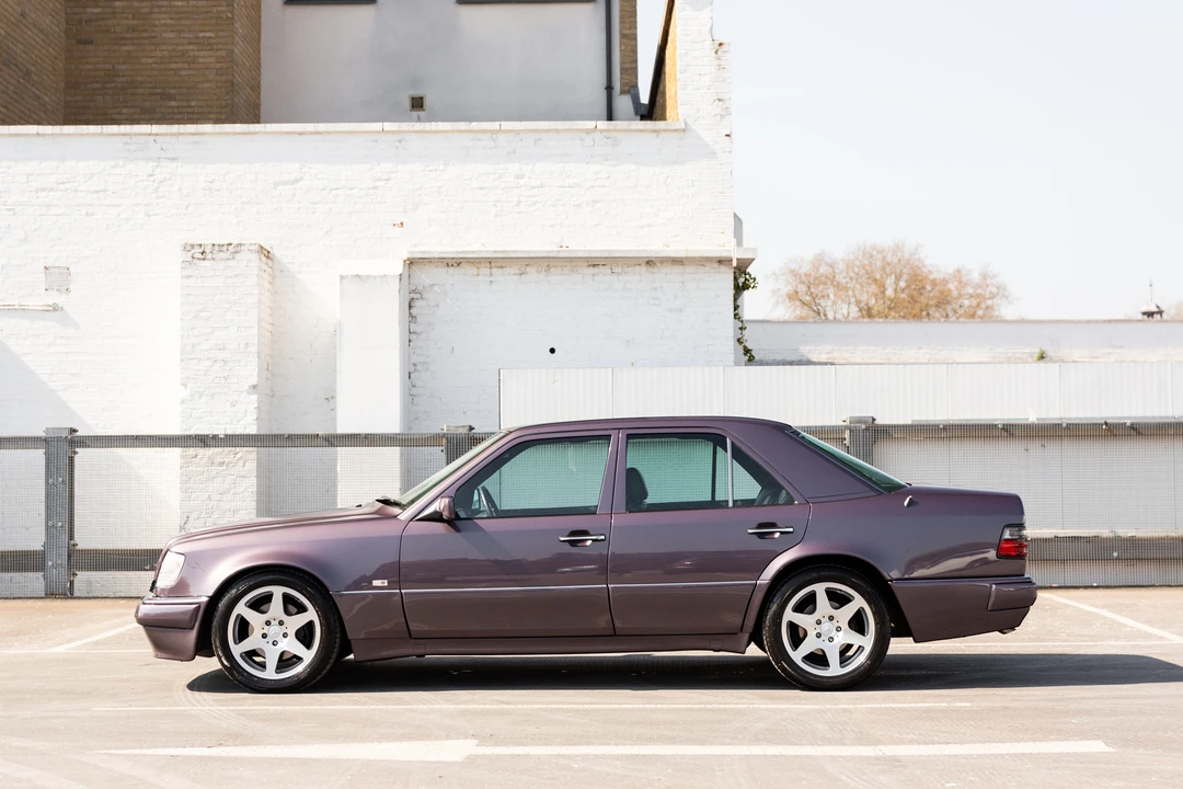 1992 Mercedes-Benz W124 E-Class - Image 15 of 31