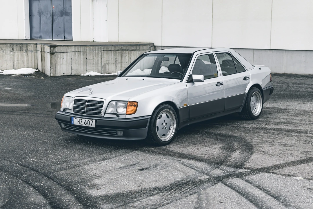 1993 Mercedes-Benz W124 E-Class - Image 4 of 31