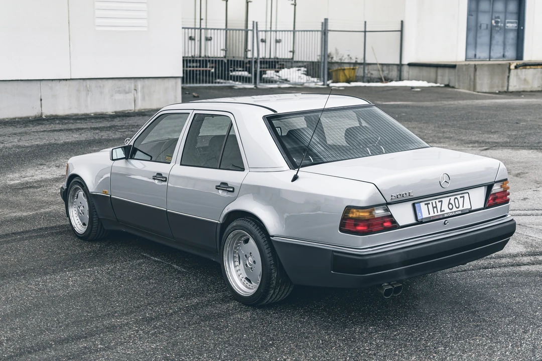 1993 Mercedes-Benz W124 E-Class - Image 6 of 31
