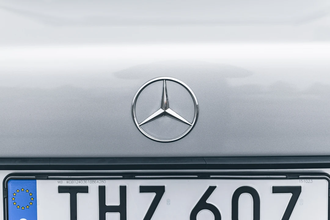 1993 Mercedes-Benz W124 E-Class - Image 25 of 31