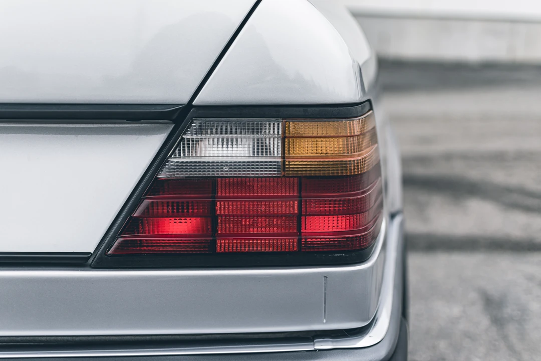 1993 Mercedes-Benz W124 E-Class - Image 28 of 31