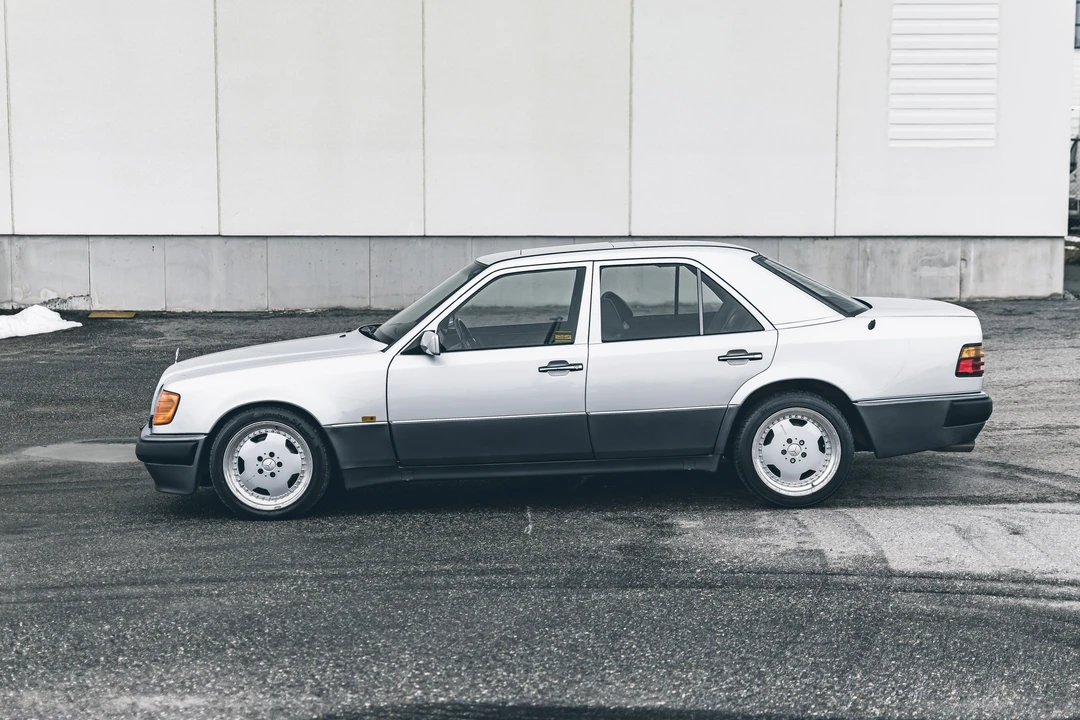 1993 Mercedes-Benz W124 E-Class - Image 5 of 31