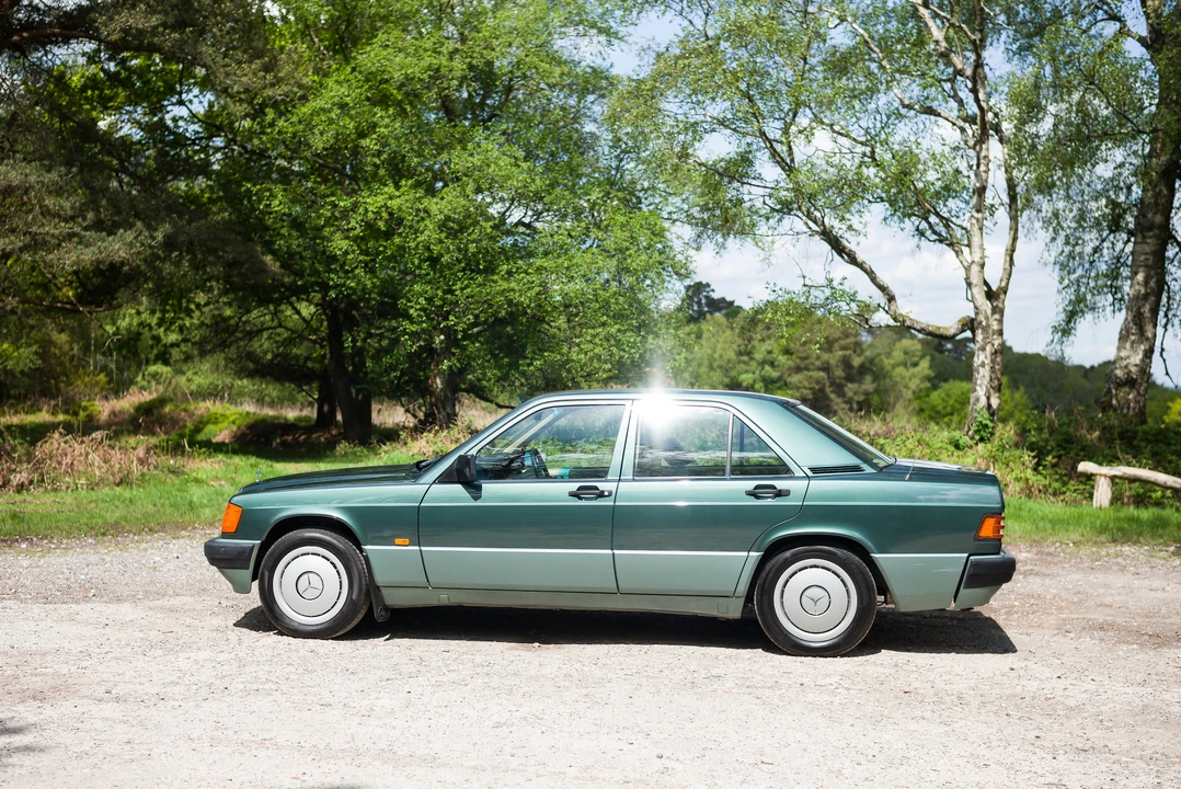1992 Mercedes-Benz 190E - Image 10 of 31