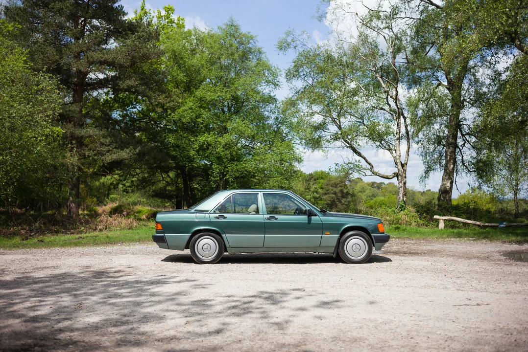 1992 Mercedes-Benz 190E - Image 27 of 31