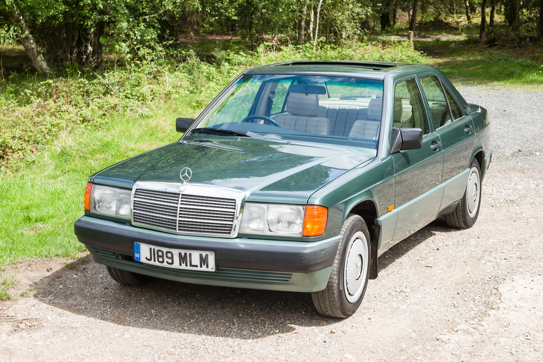 1992 Mercedes-Benz 190E - Image 17 of 31