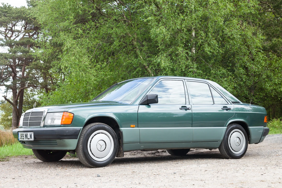 1992 Mercedes-Benz 190E - Image 14 of 31