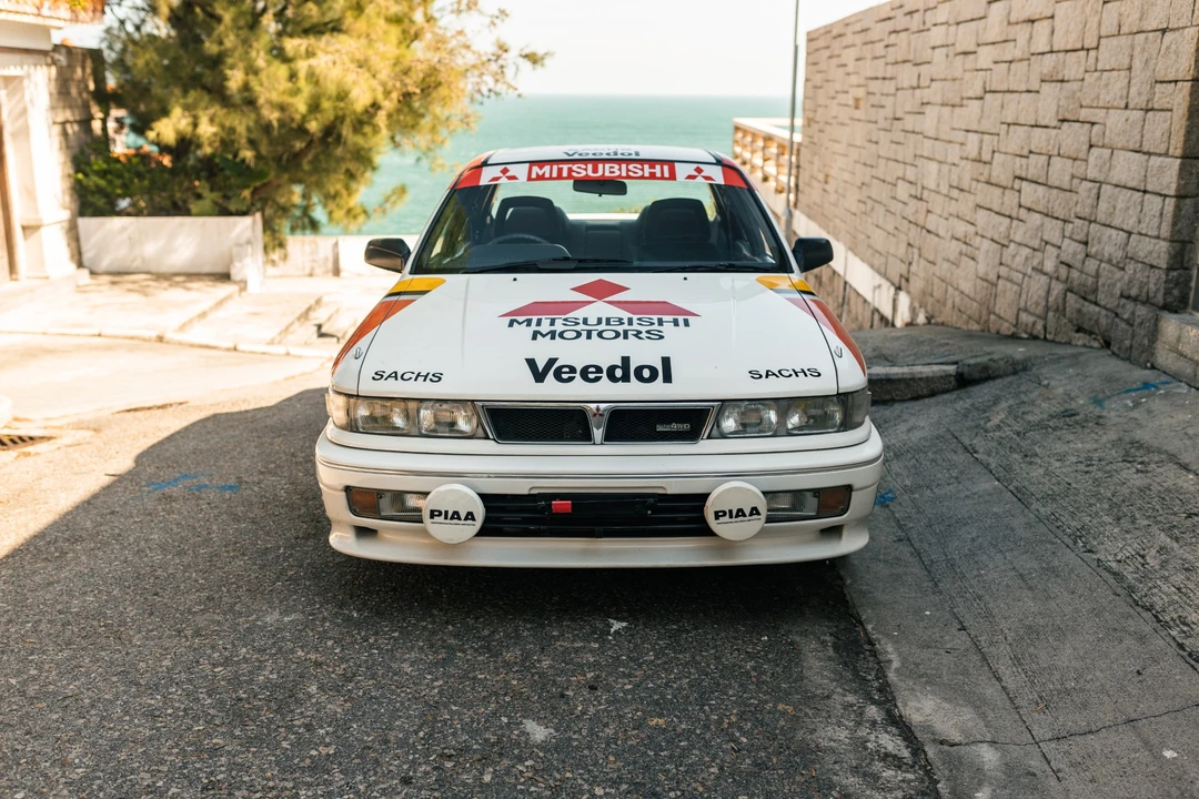 1992 Mitsubishi Galant VR-4 7th Gen - Image 3 of 31