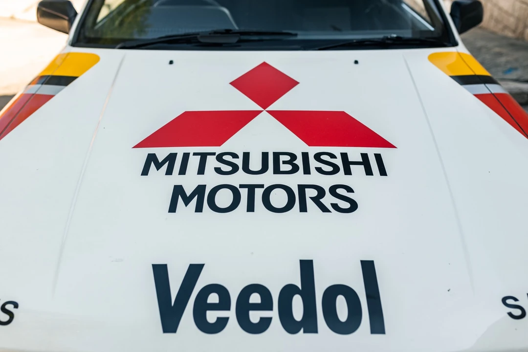 1992 Mitsubishi Galant VR-4 7th Gen - Image 21 of 31