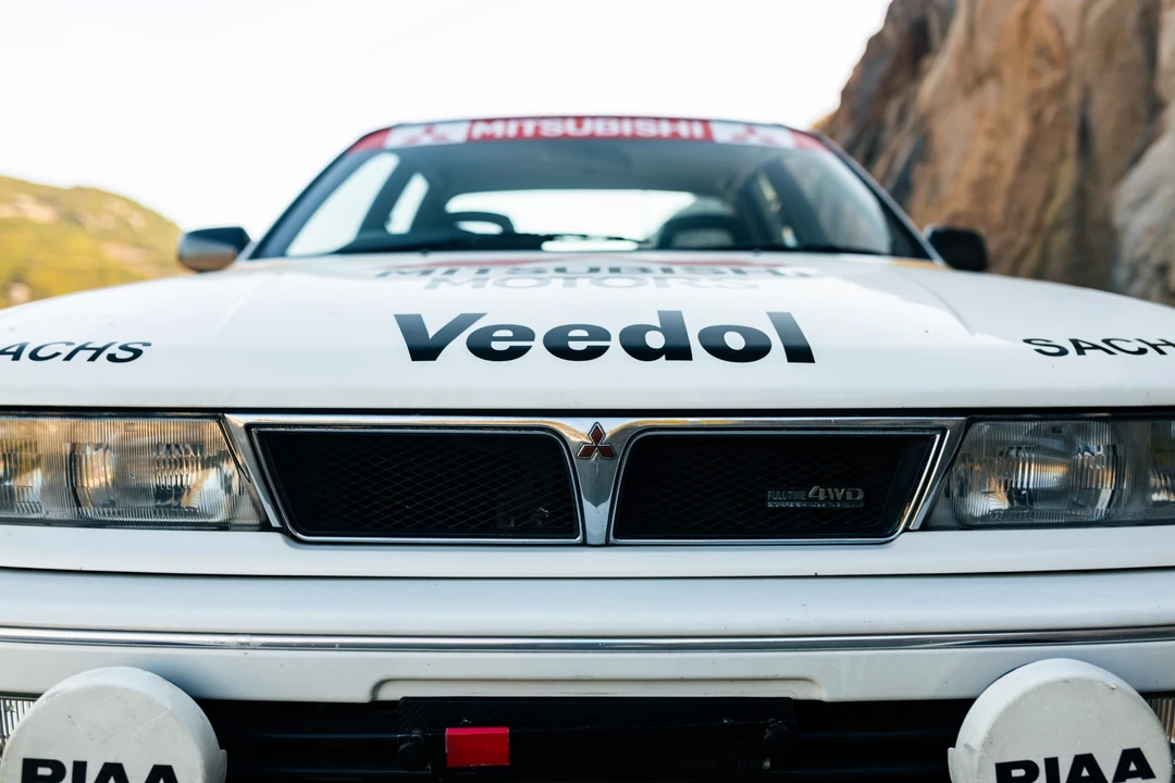 1992 Mitsubishi Galant VR-4 7th Gen - Image 30 of 31