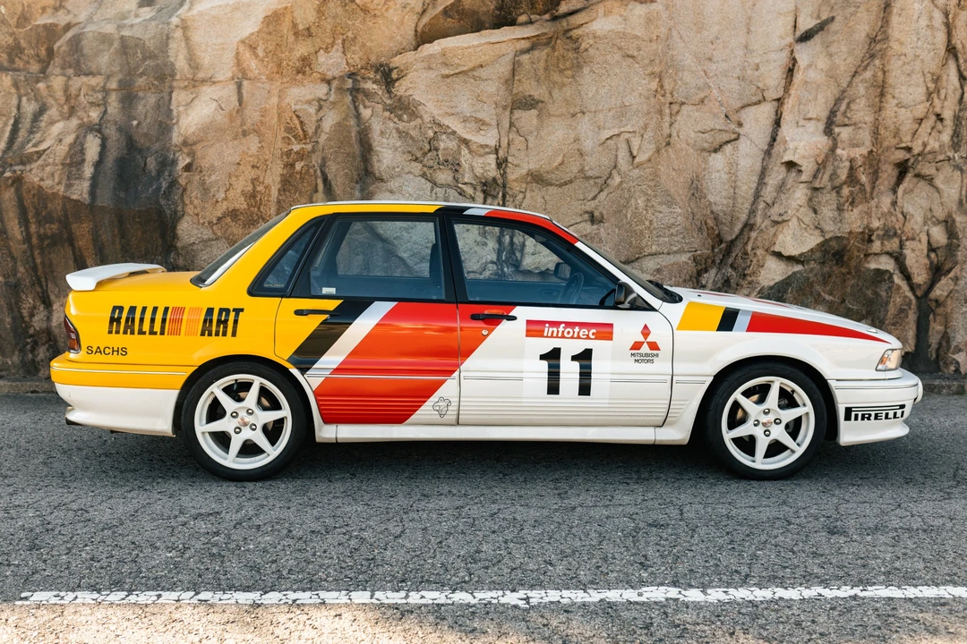 1992 Mitsubishi Galant VR-4 7th Gen - Image 5 of 31